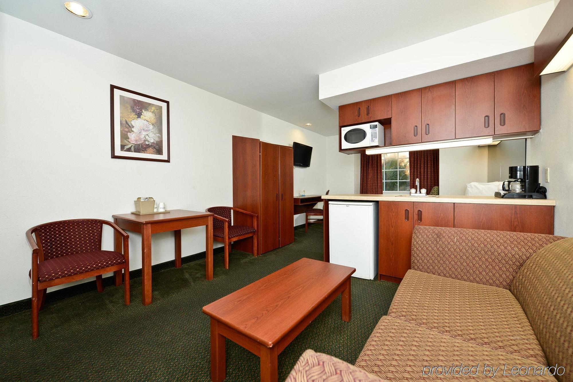 Americas Best Value Inn Lake Charles Interstate 210 Exteriér fotografie