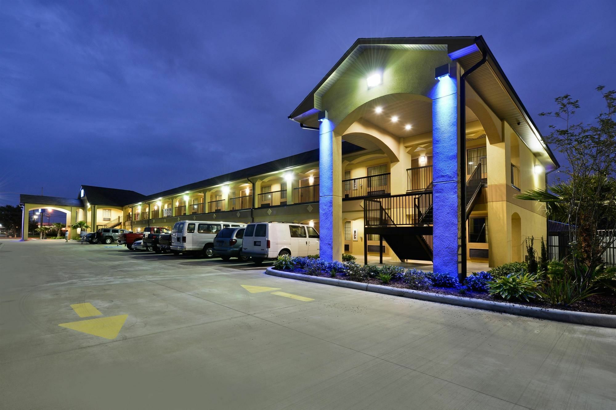 Americas Best Value Inn Lake Charles Interstate 210 Exteriér fotografie